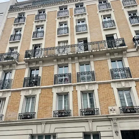 Appartement 2 Pieces Elegant Proche Porte De Versailles *