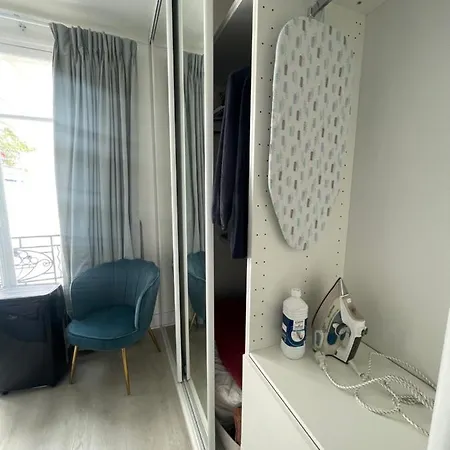 2 Pieces Elegant Proche Porte De Versailles Appartement