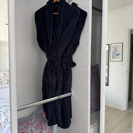 2 Pieces Elegant Proche Porte De Versailles Appartement